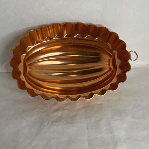 Vintage Copper Color Aluminum Jello Mold 2.5 Cup Half Melon with Hanger - Picture 6 of 6